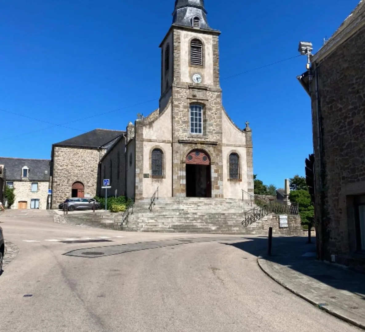 Feriehus Superb House With Garden - Saint-Coulomb Villa